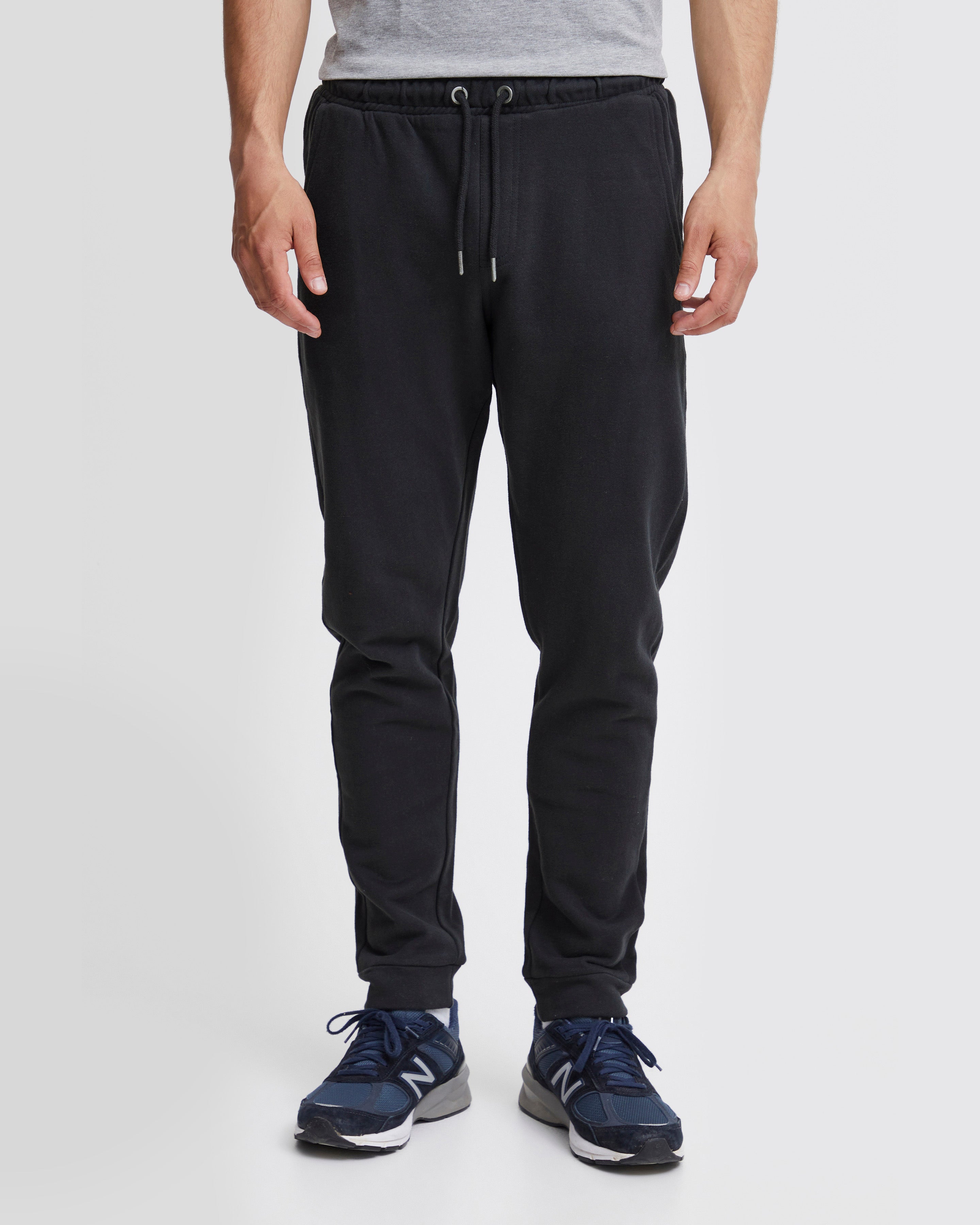 Men's Sweatpants with Elastic Hem-Black