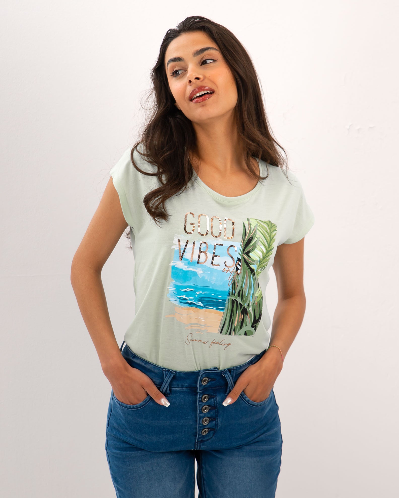 Women's Short-Sleeve Blouse with 'Il44ia' Print-pale green