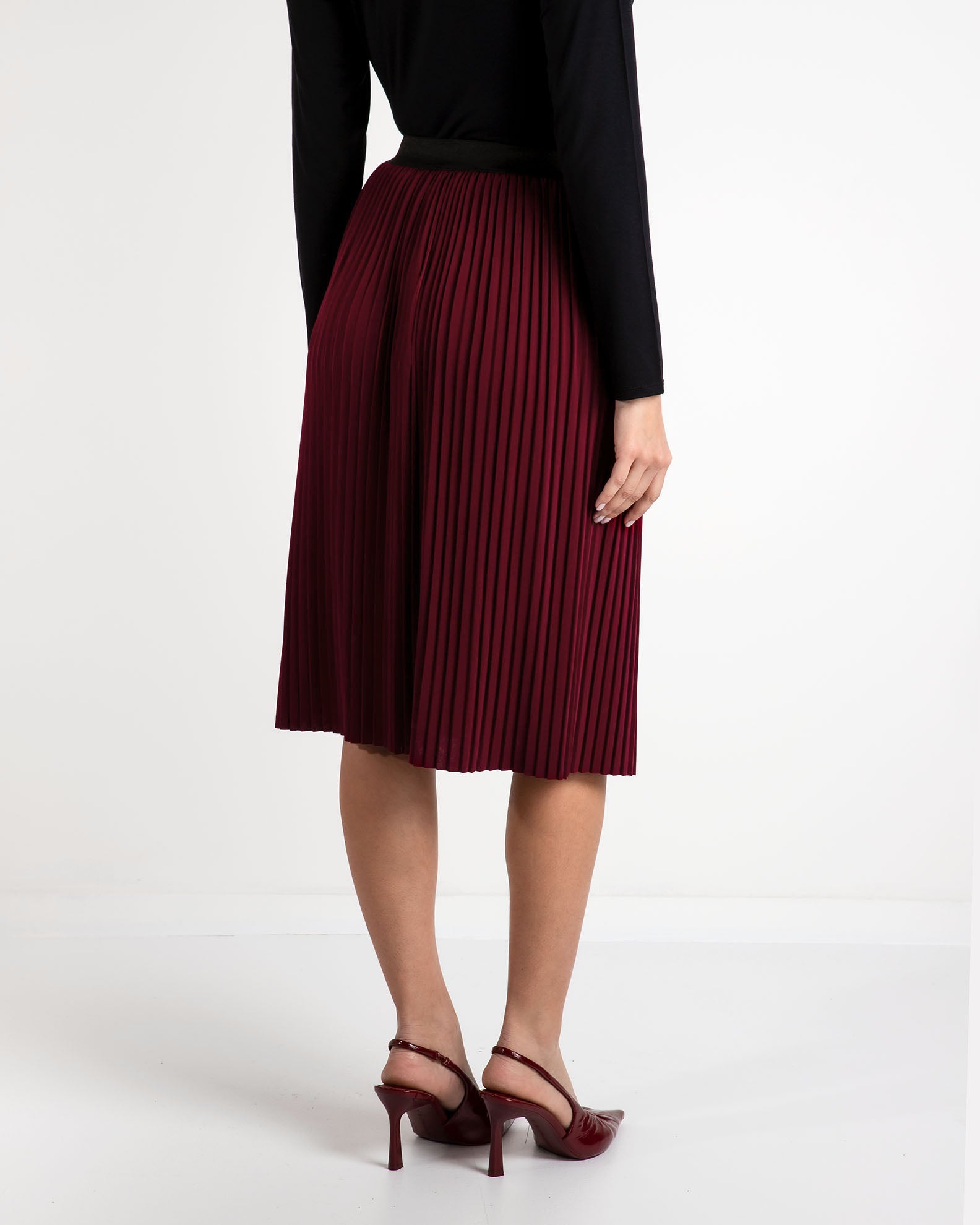 Pleated midi skirt 'Gr44eta'-ruby red