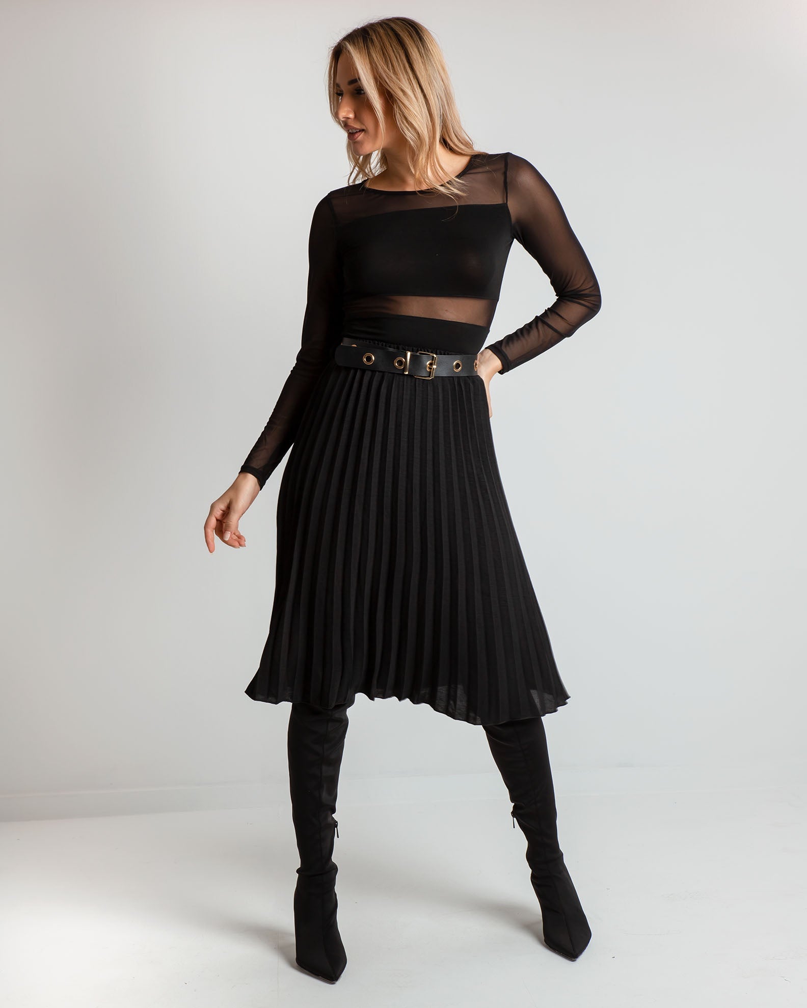 Midi skirt with pleats 'Lu44cile' - black