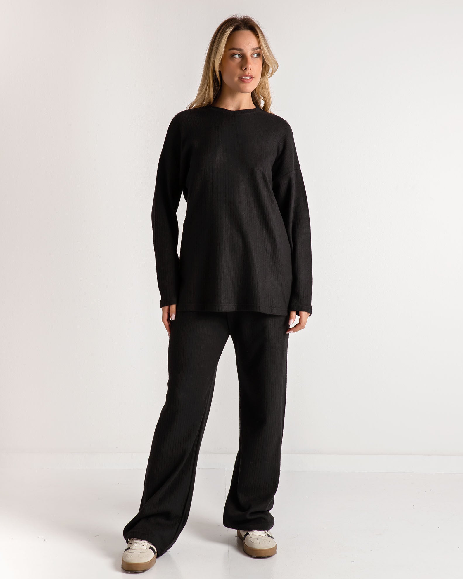 Women's rip-BLACK blouse