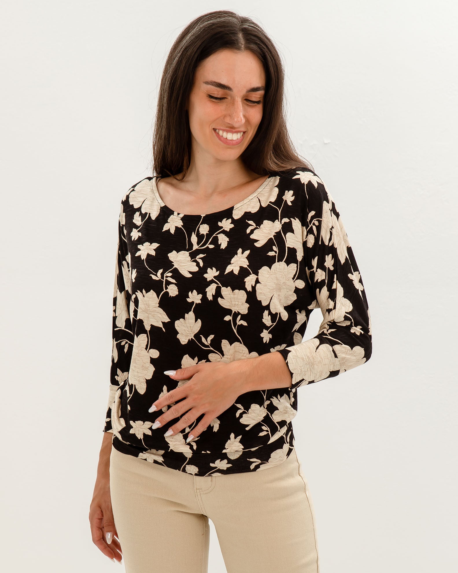 Women's floral blouse 'Fi44lipa'-black flower