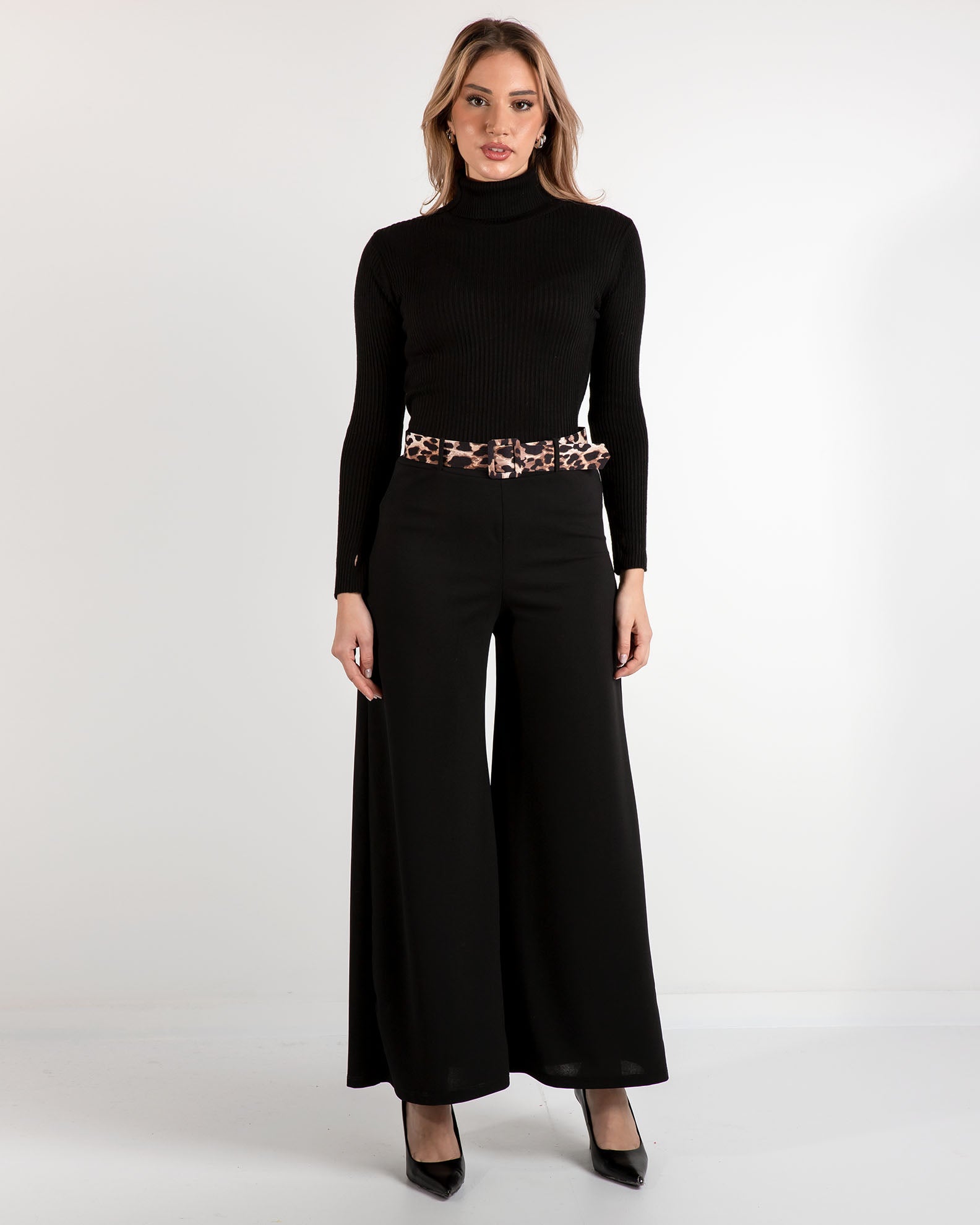 Women's trousers with belt 'Do44ri'-black