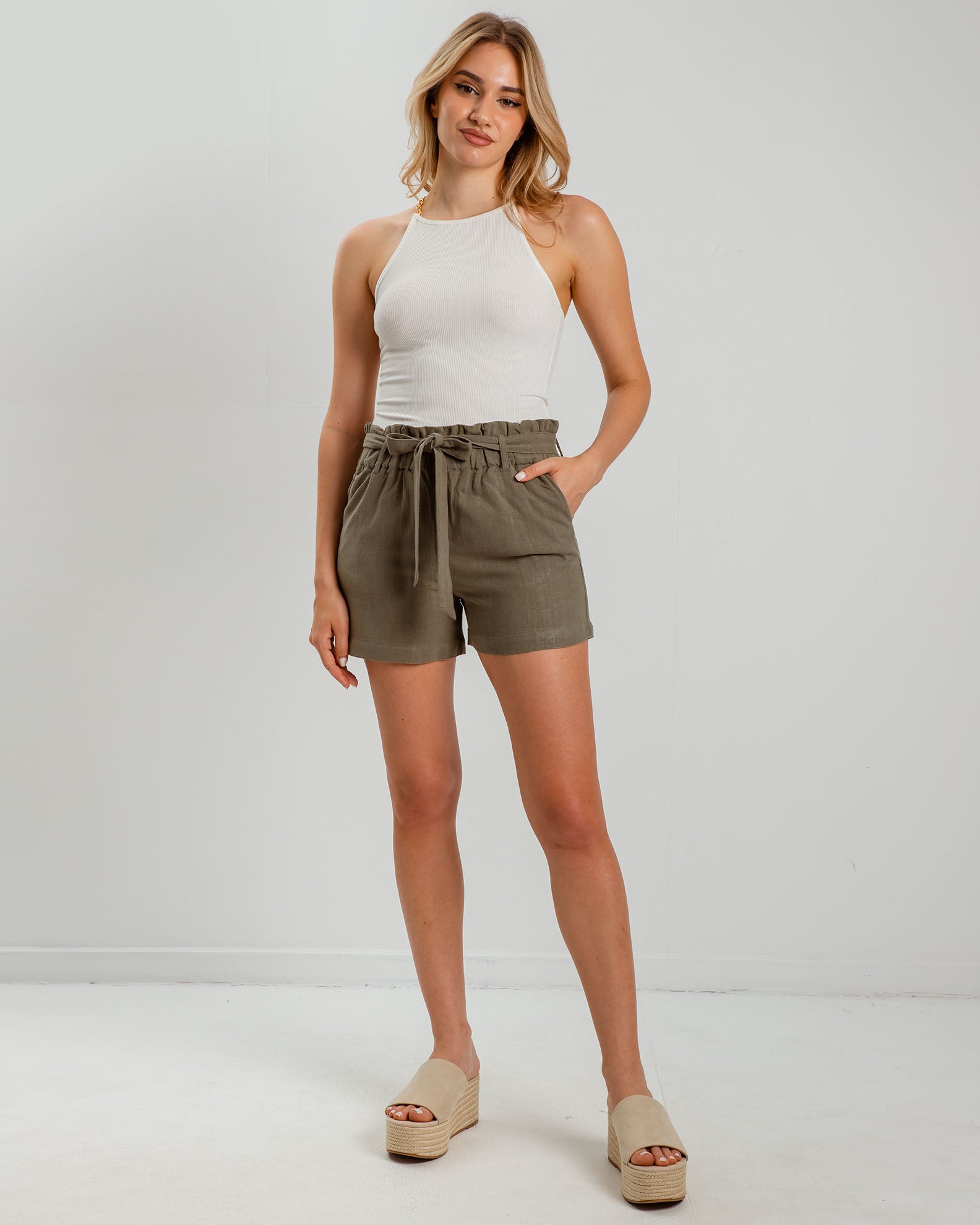 Women's 'Li44nda' linen look shorts-khaki