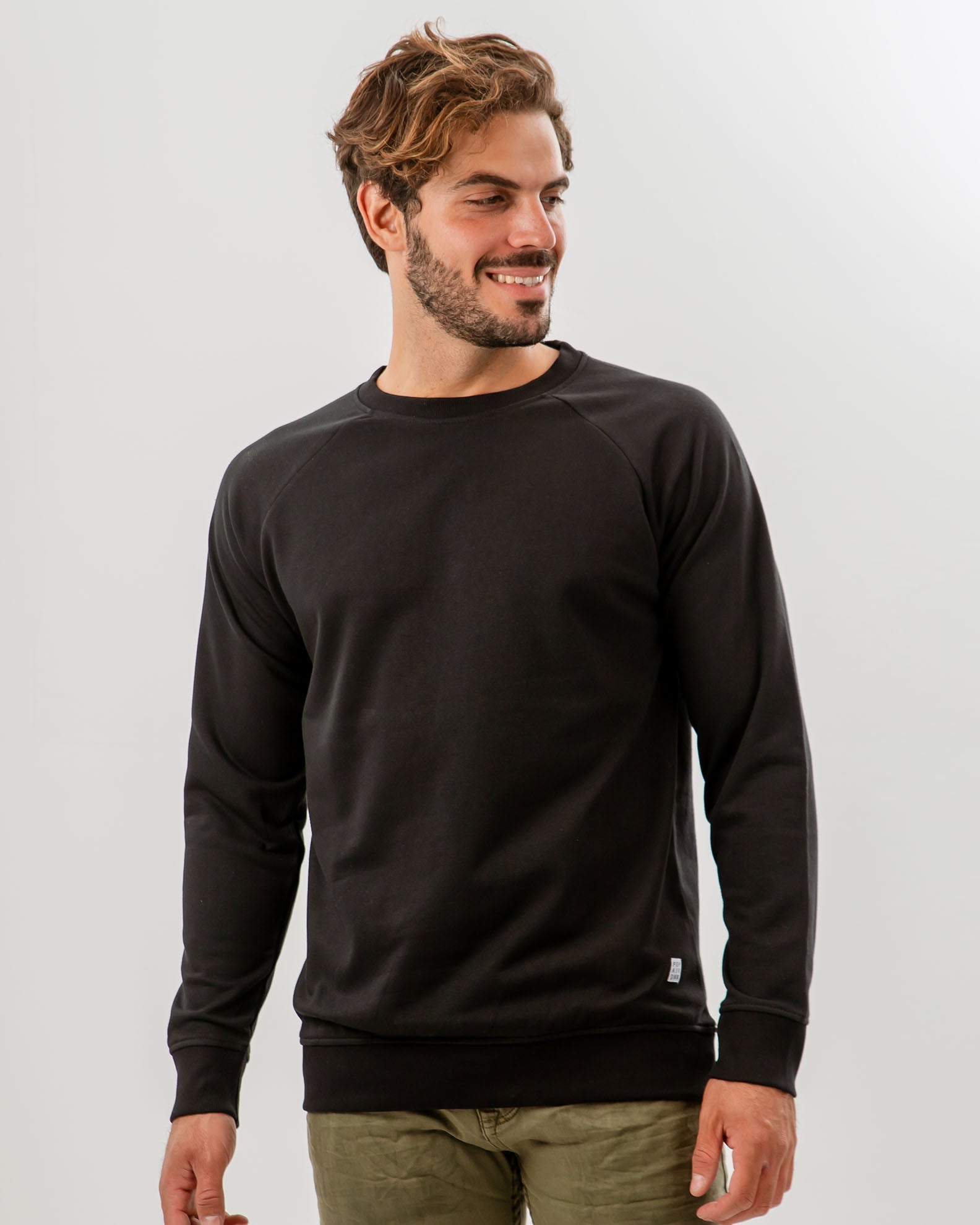 Men's Sweatshirt 'Rigas'-BLACK