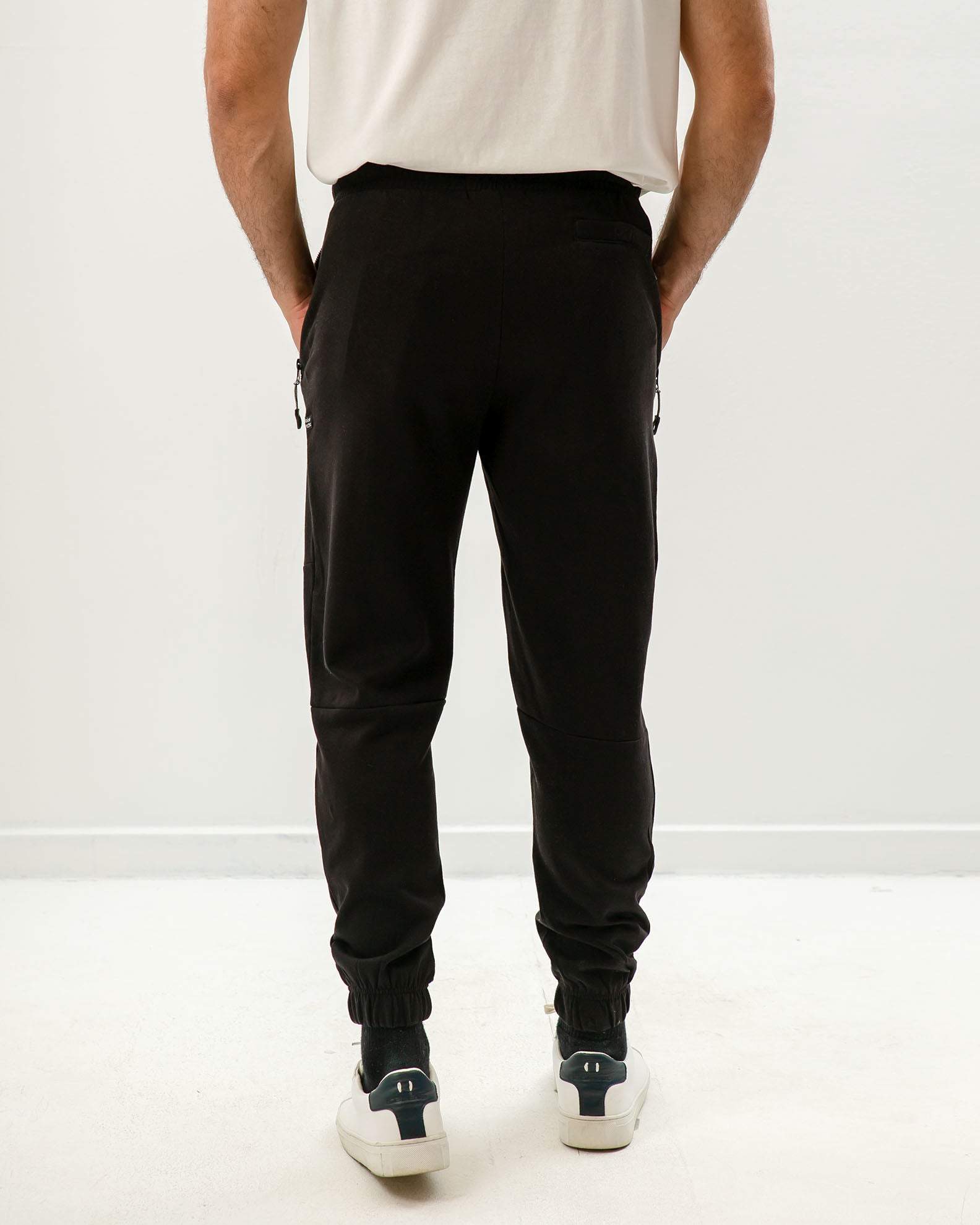 Men's Sweatpants with Elasticated 'Rocky' Trim-BLACK