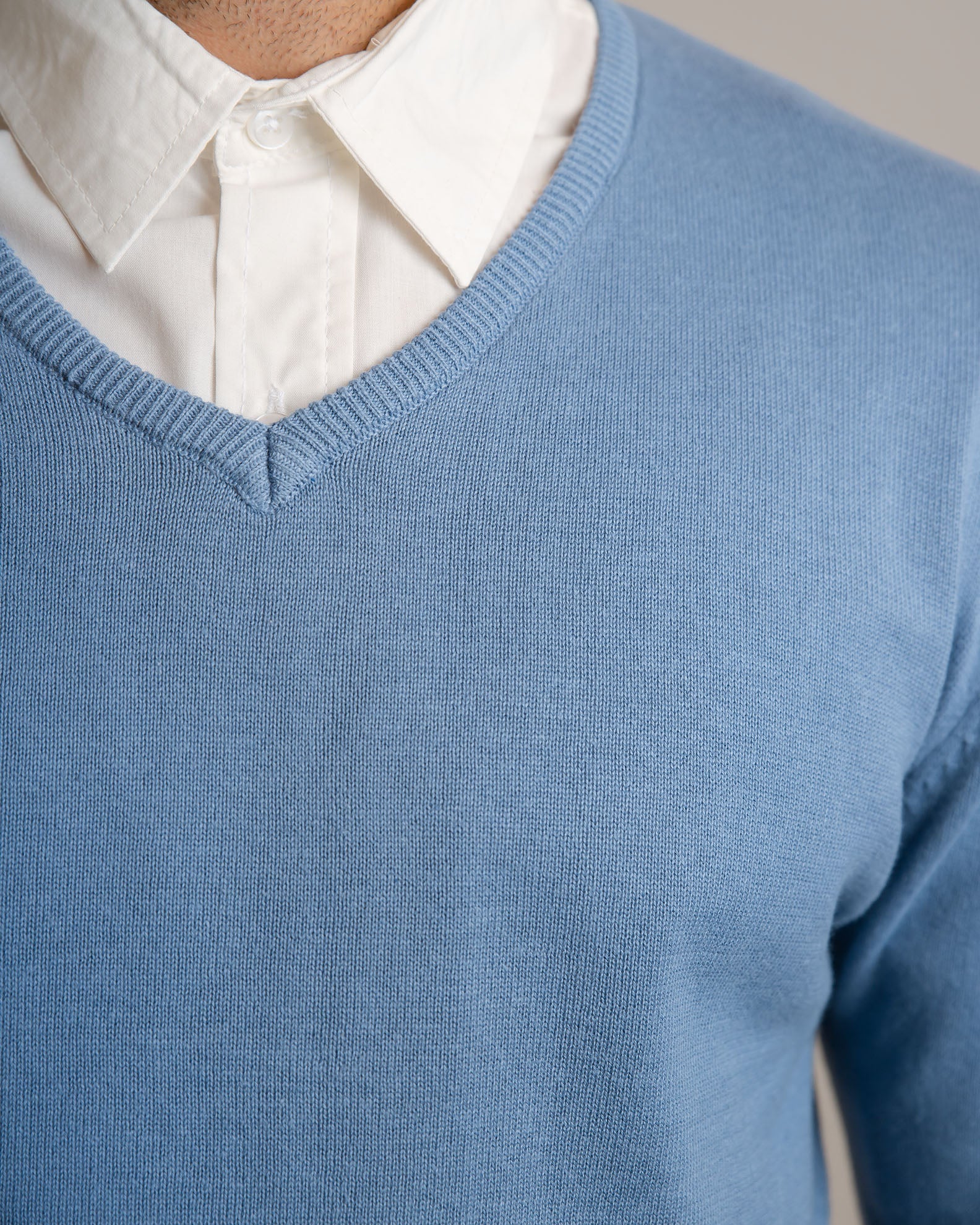 Men's V-Neck Knitted Blouse 'Roman'-BLUE LIGHT