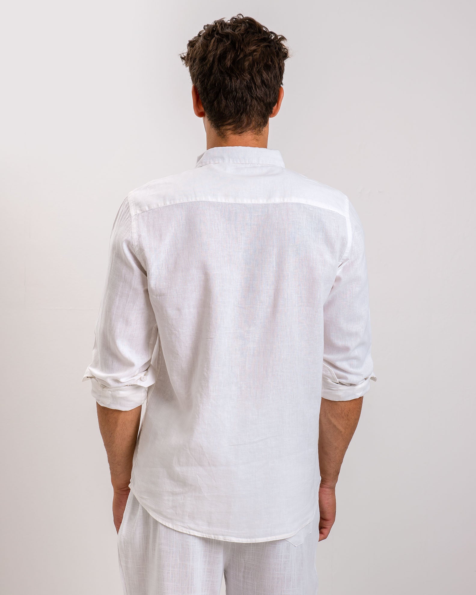 Men's long-sleeve linen shirt with 'Stuart' collar-WHITE