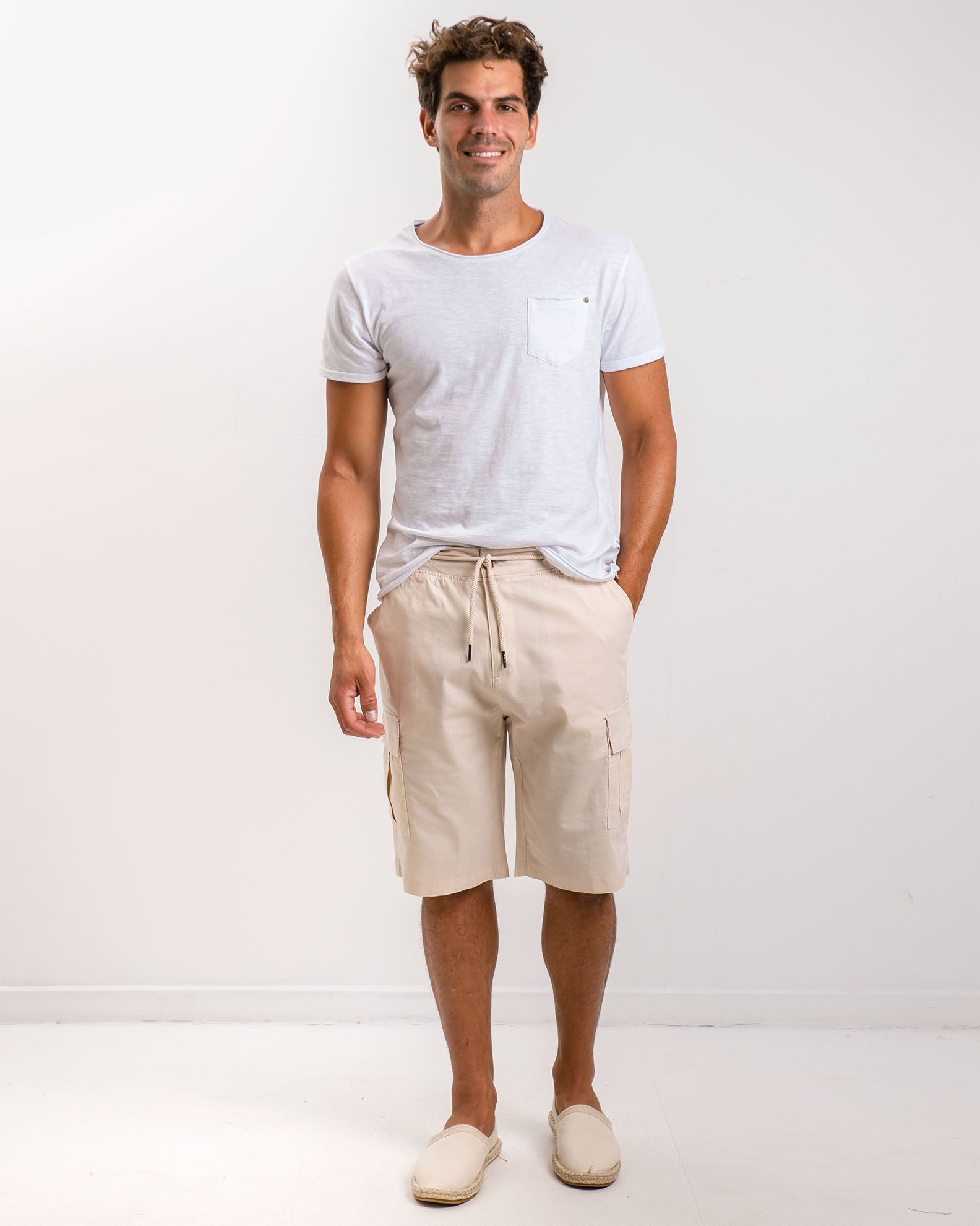 Men's fabric bermuda shorts with pockets 'Hector'-BEIGE