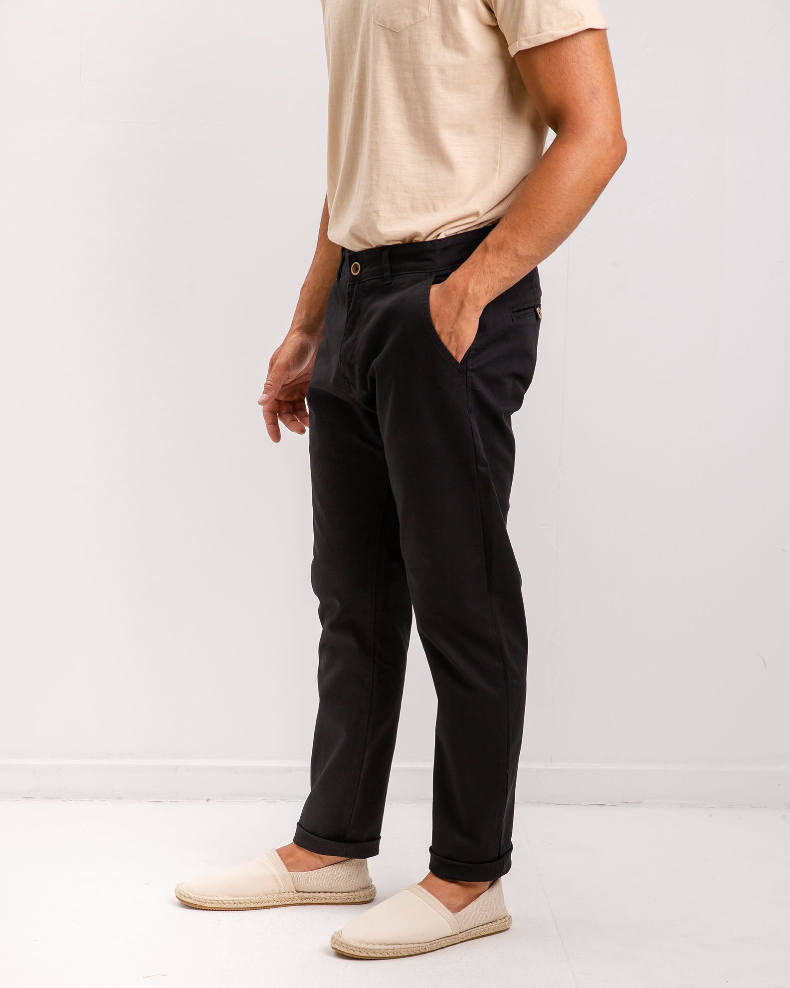 Men's chinos 'Iasonas'-BLACK