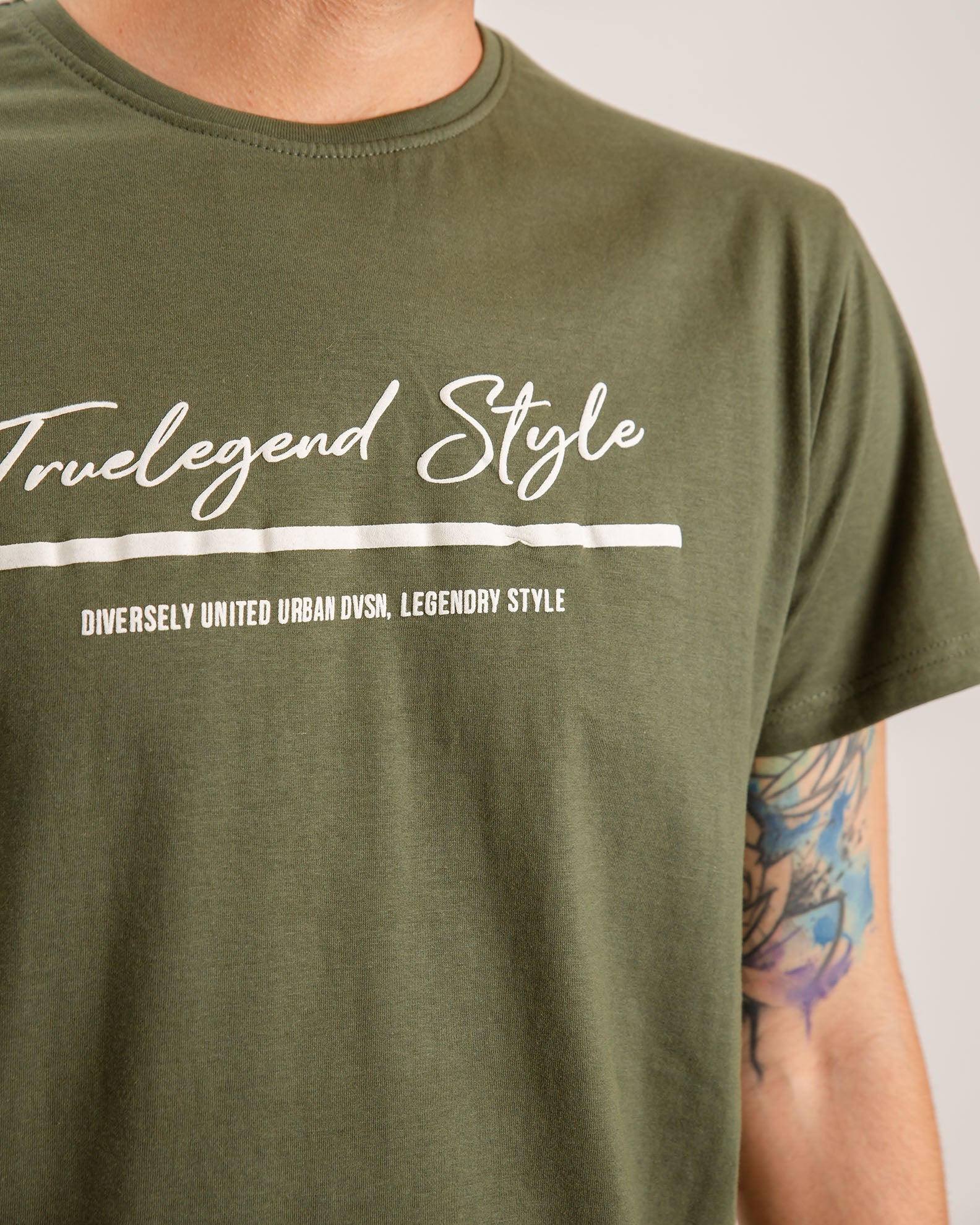 Men's short-sleeved top with 'true legends' print-KHAKI