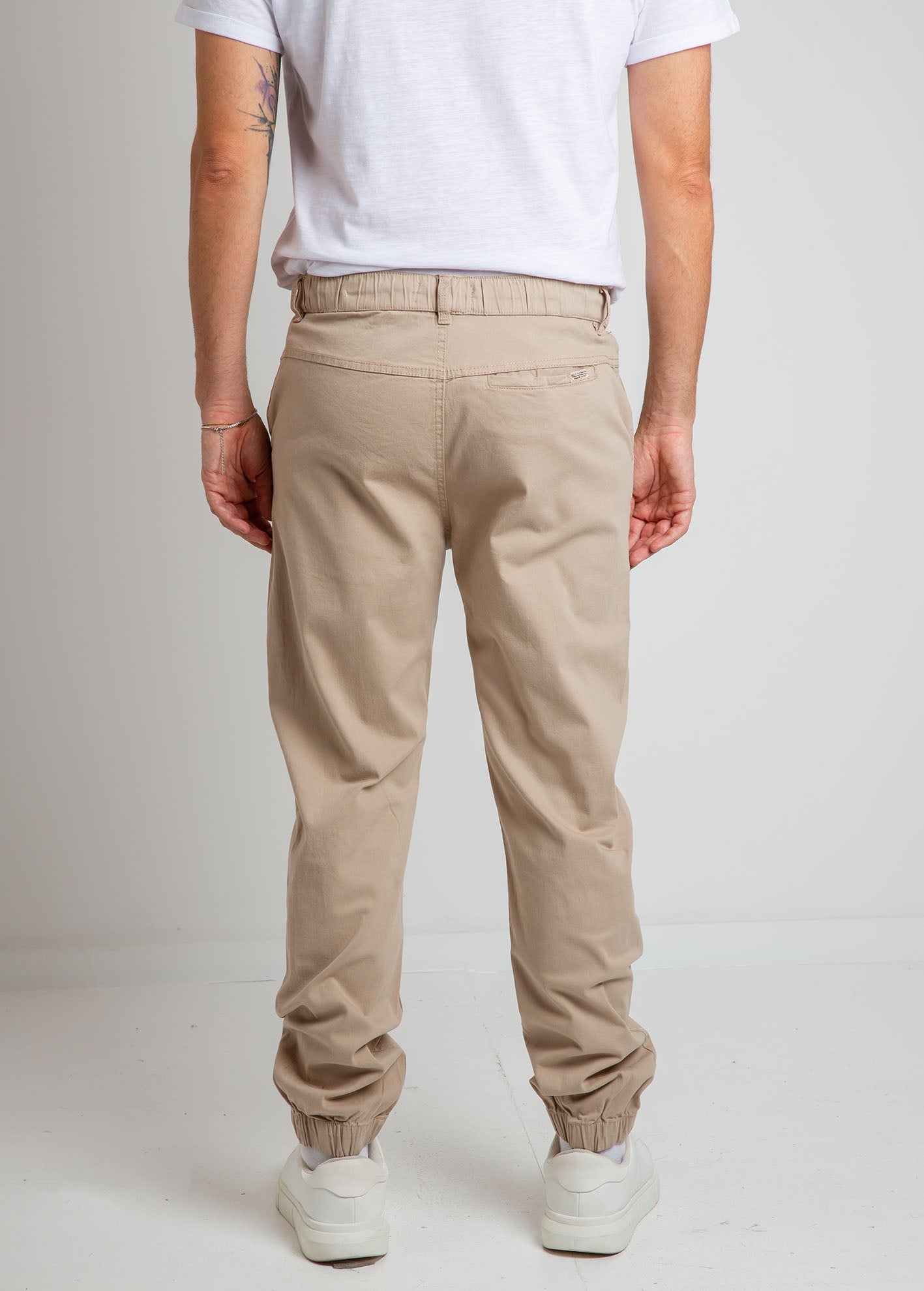 Ανδρικό παντελόνι υφασμάτινο τύπου jogger 'Ferrara'-BEIGE