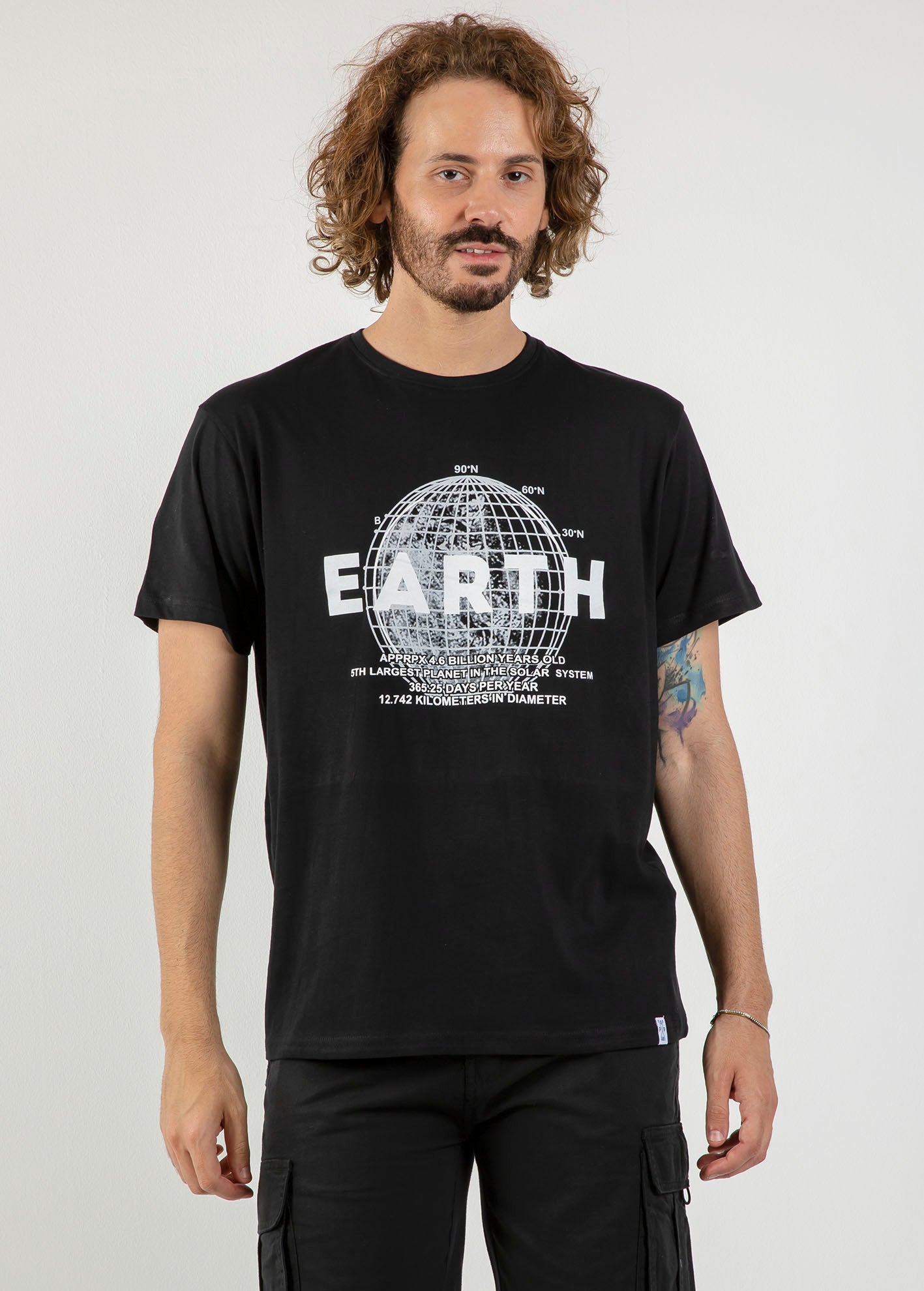 Ανδρική μπλούζα με τύπωμα 'Earth'-BLACK