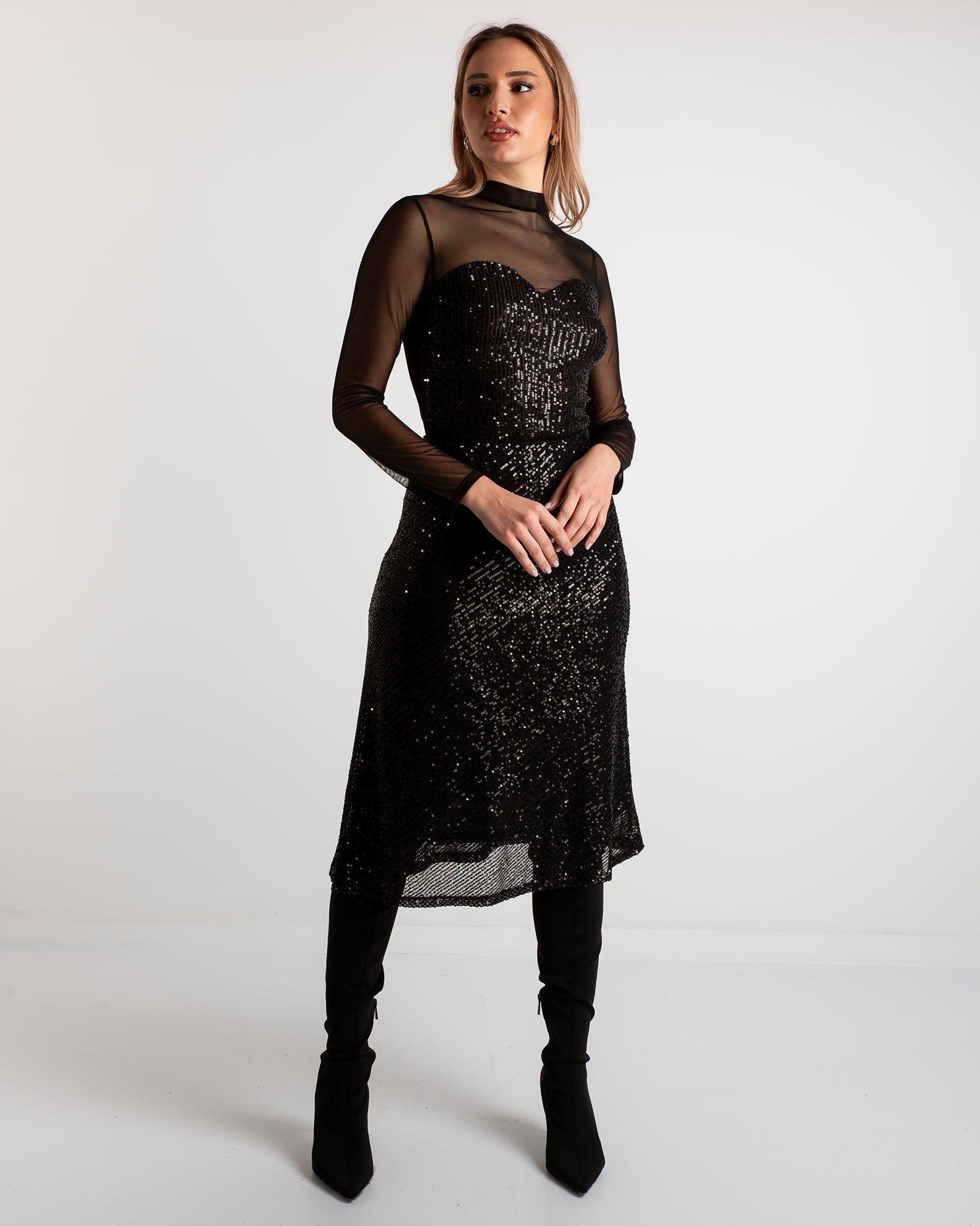 Women's top with sequins 'Na44nja'-black