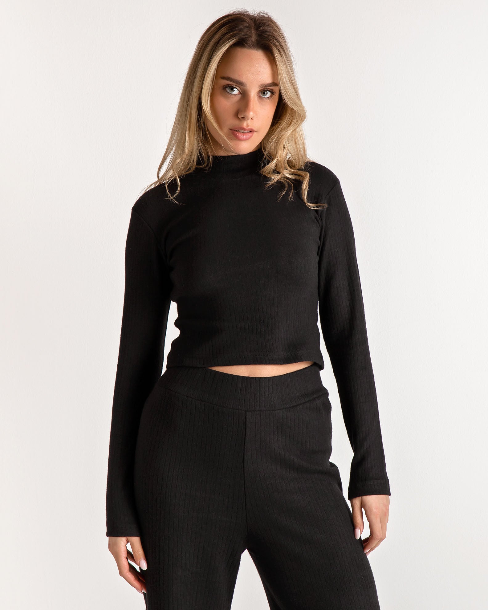 Women's rip-BLACK blouse