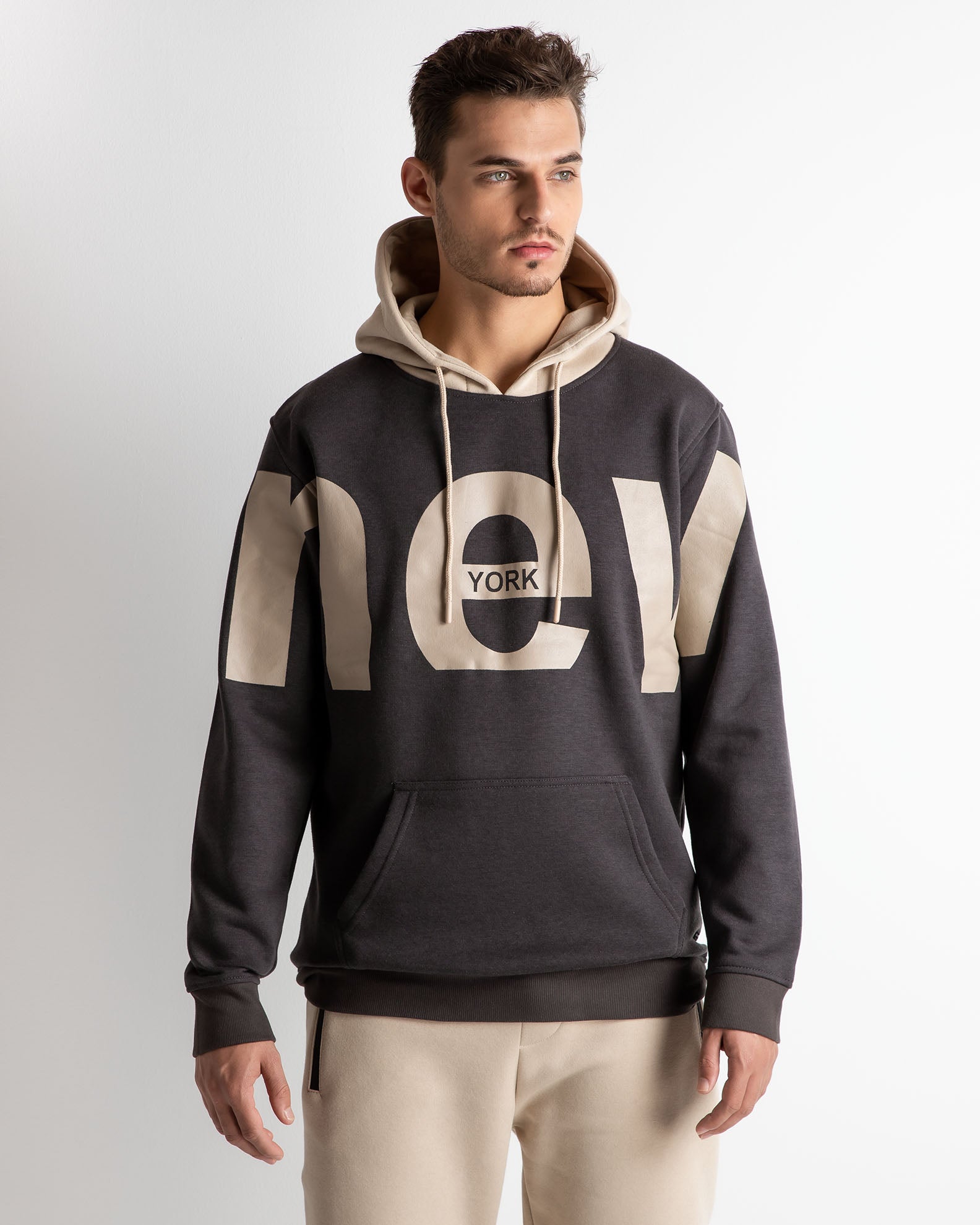 Men's sweatshirt with 'New' print - ANTRA