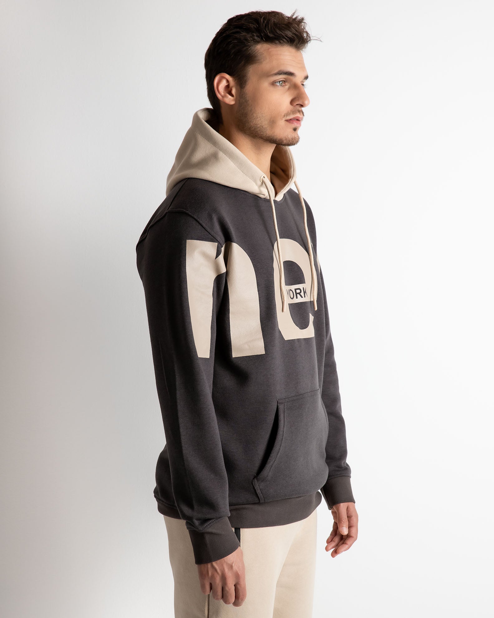 Men's sweatshirt with 'New' print - ANTRA