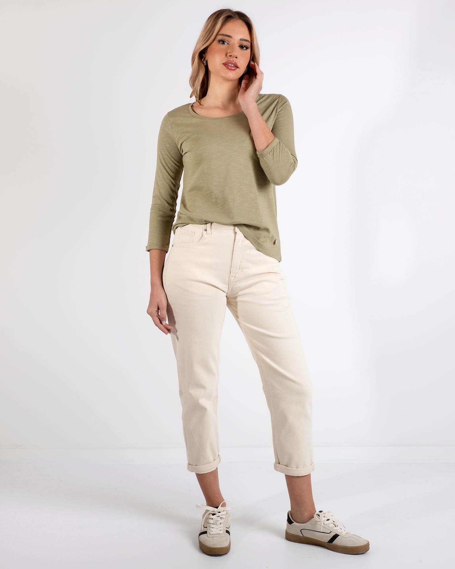 Women's basic t-shirt 'Amara'-KHAKI