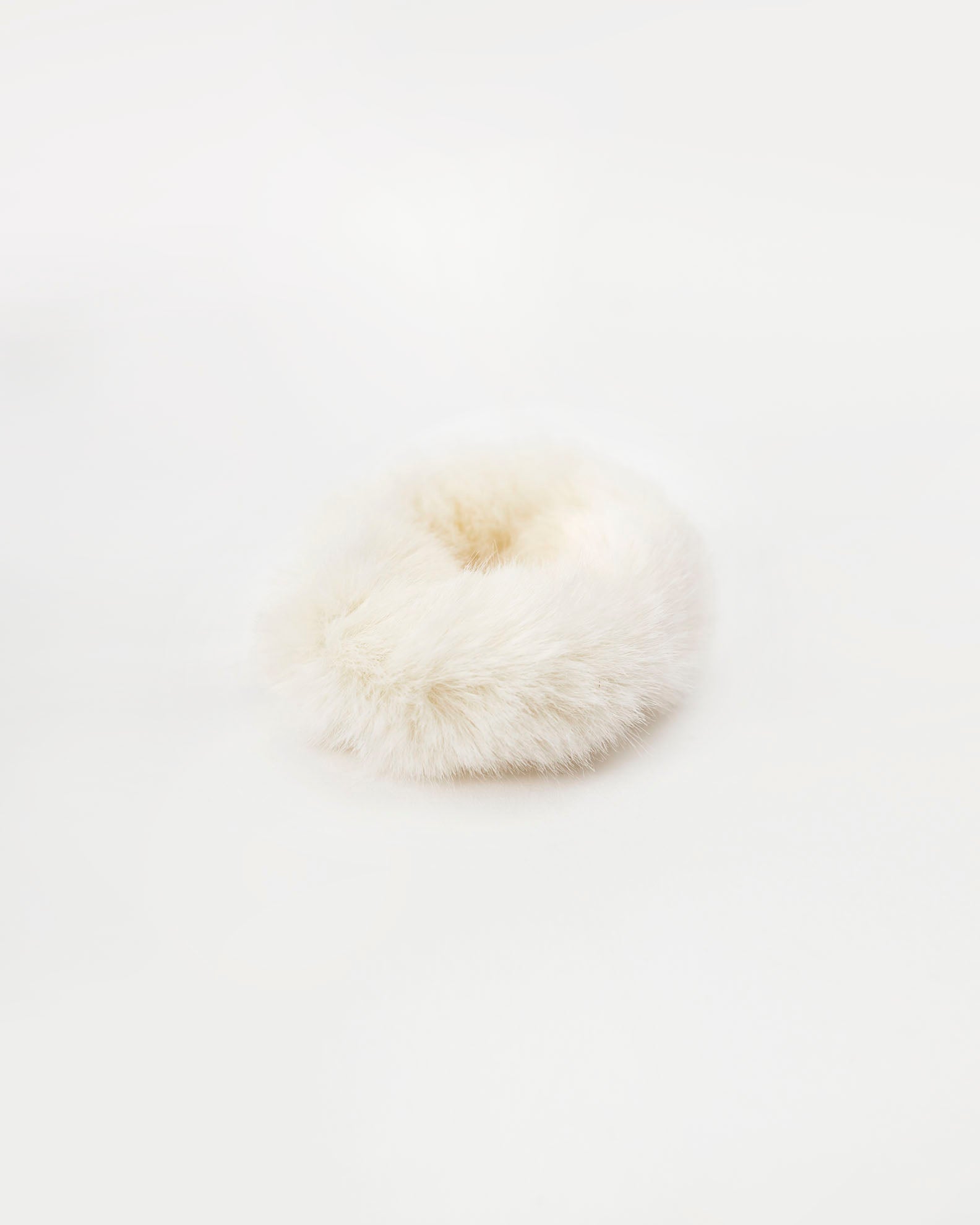 Fur hair band-OFFWHITE