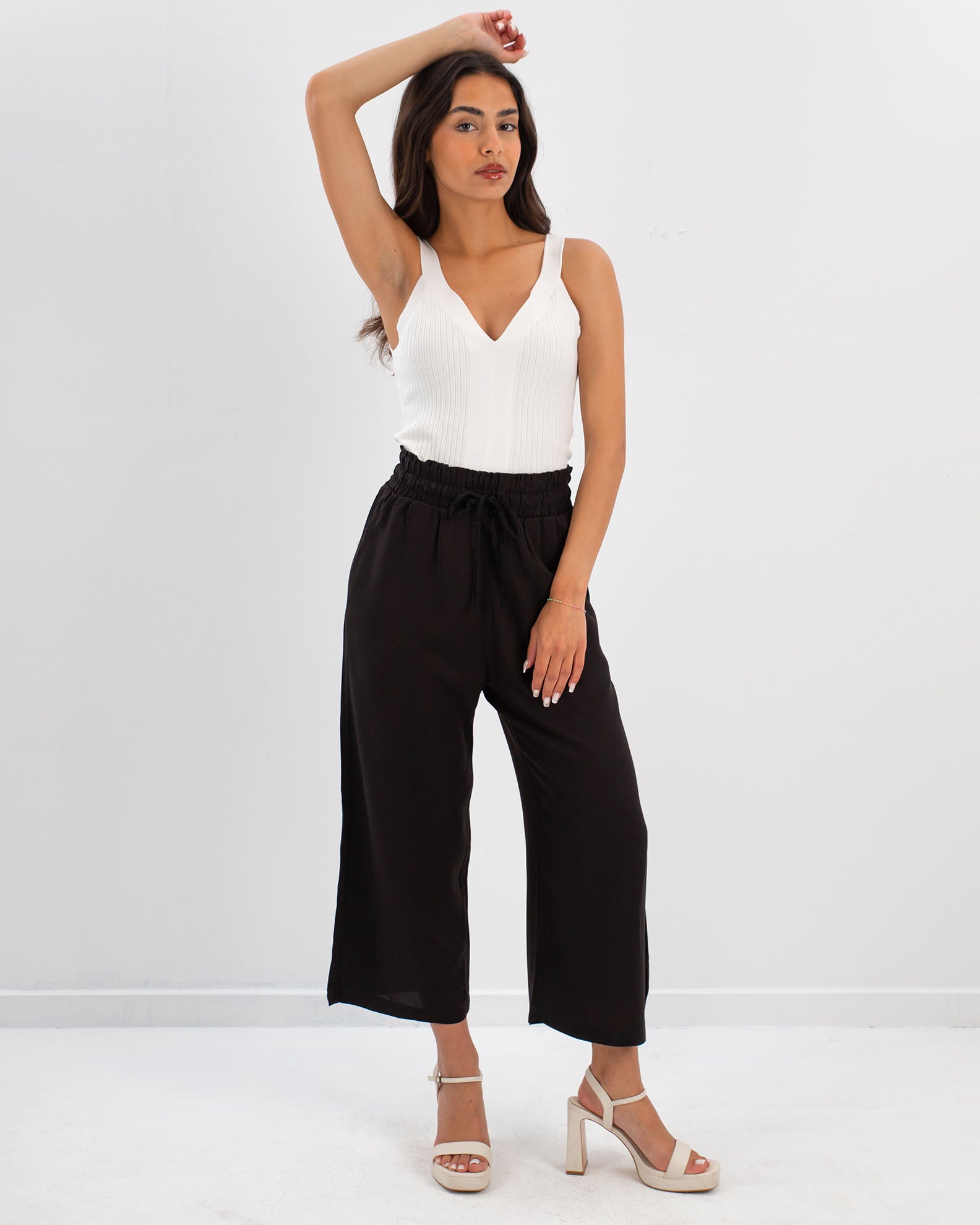 Women's 3/4 "Markella" pants with elastic waist-BLACK