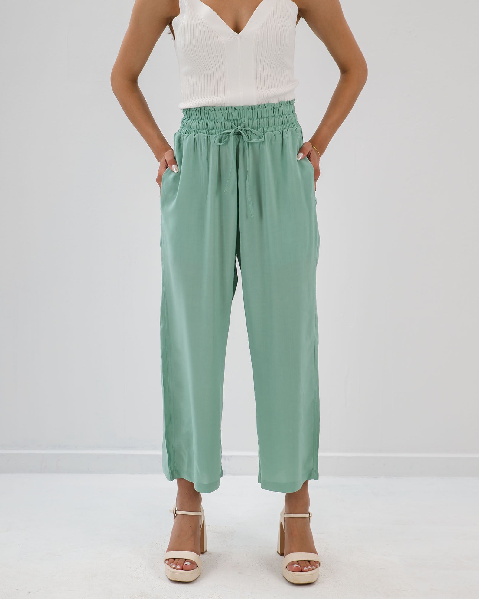 Women's 3/4 "Markella" pants with elastic waist-JADE
