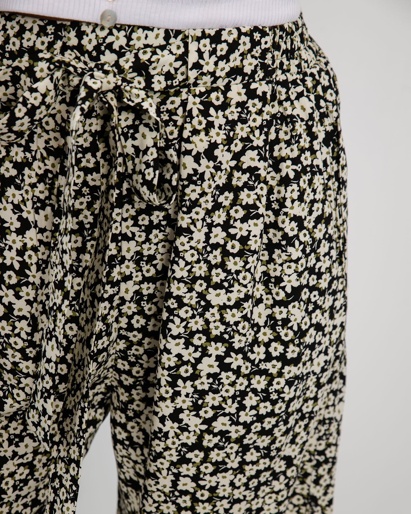 Women's trousers "Amalia" with elastic waist-PRINT 3