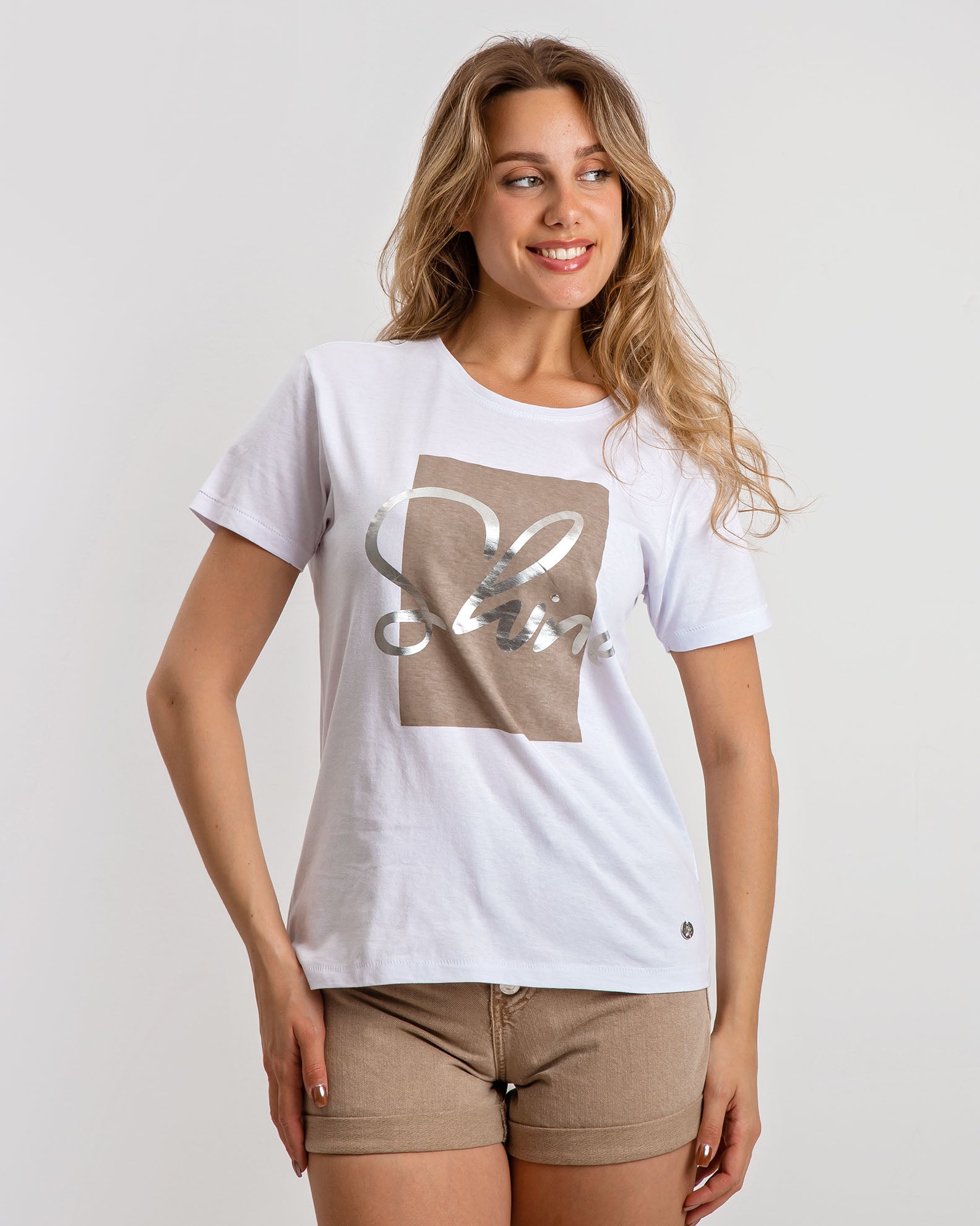 Women's short-sleeved white blouse with 'Shine' print-WHITE
