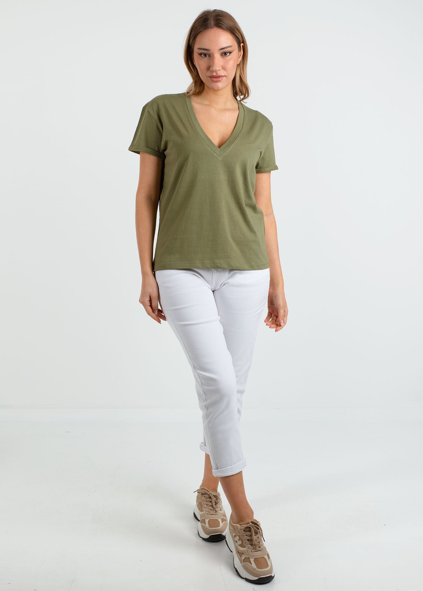 Γυναικείο basic t-shirt V 'Latina'-KHAKI