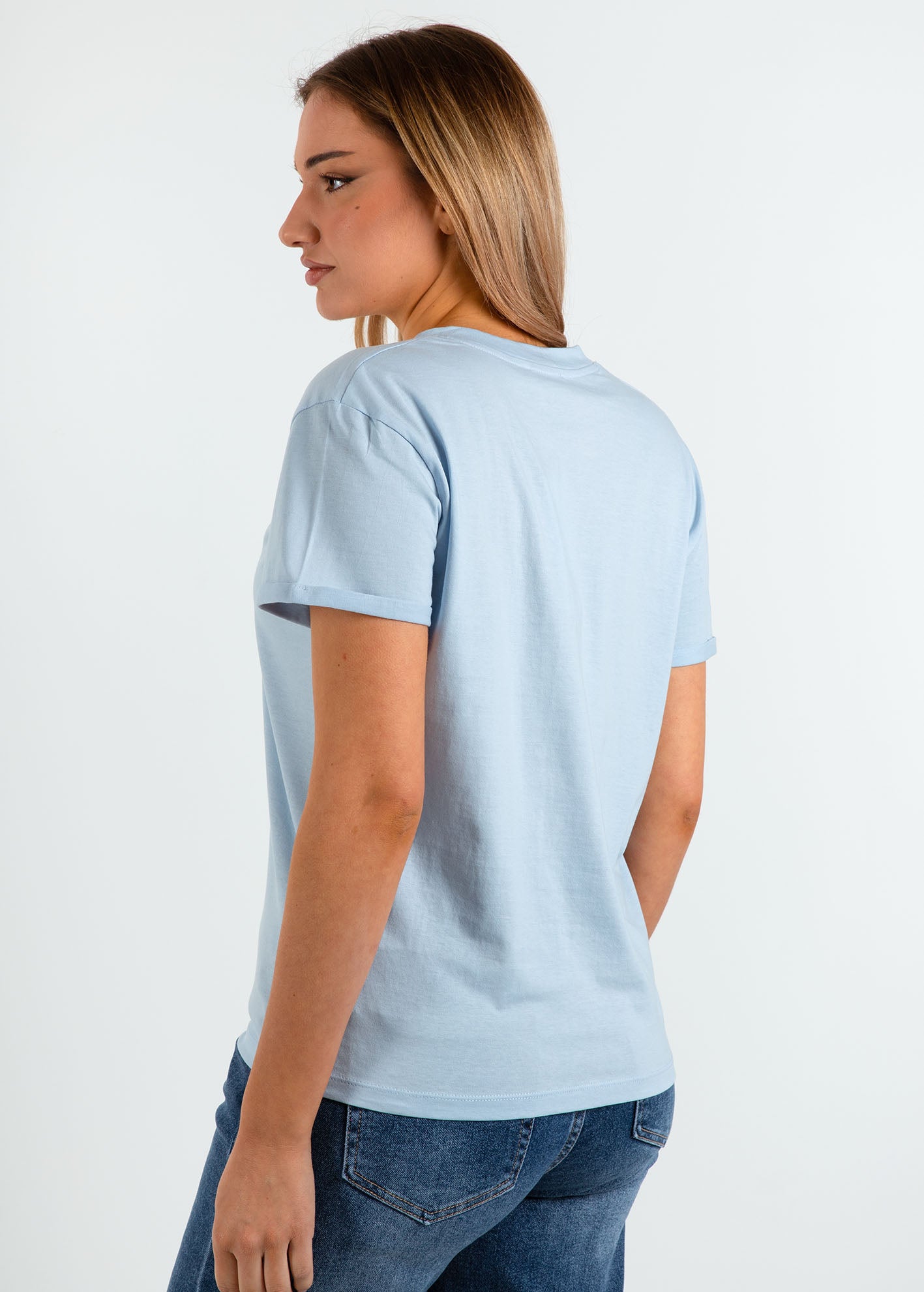 Γυναικείο basic t-shirt V 'Latina'-Sky Blue