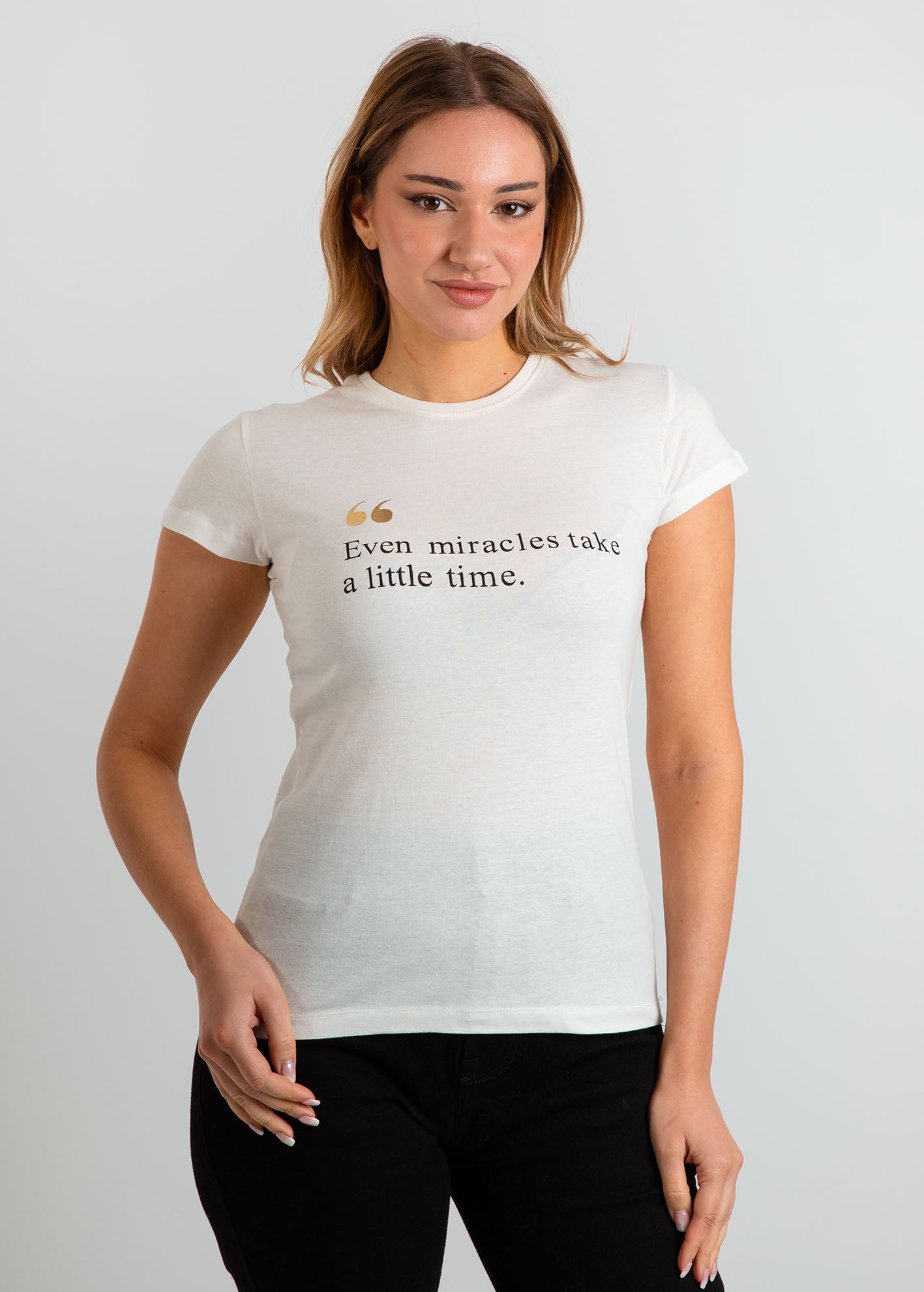 Γυναικεία μπλούζα με τύπωμα 'Even miracles'-OFFWHITE
