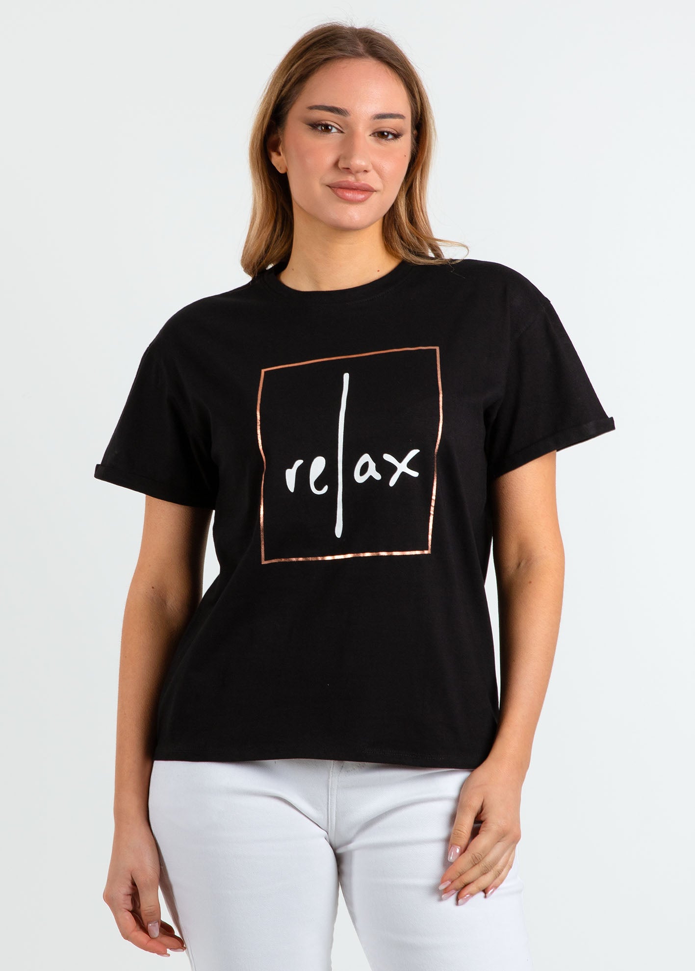 Γυναικείο t-shirt με τύπωμα 'Relax'-BLACK